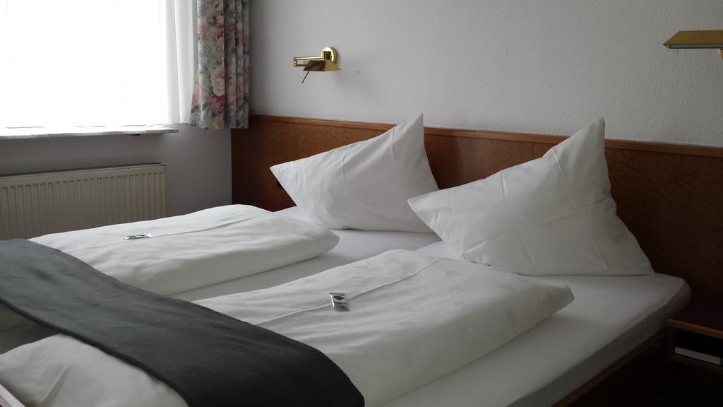 Hotel Zimmermann Filderstadt Eksteriør billede