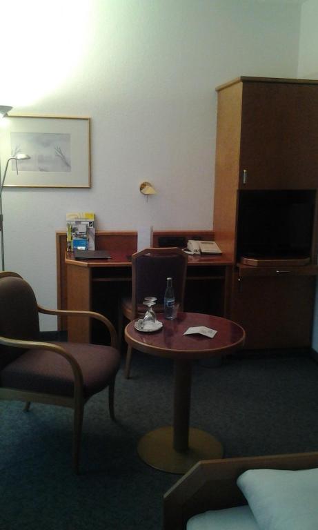 Hotel Zimmermann Filderstadt Eksteriør billede